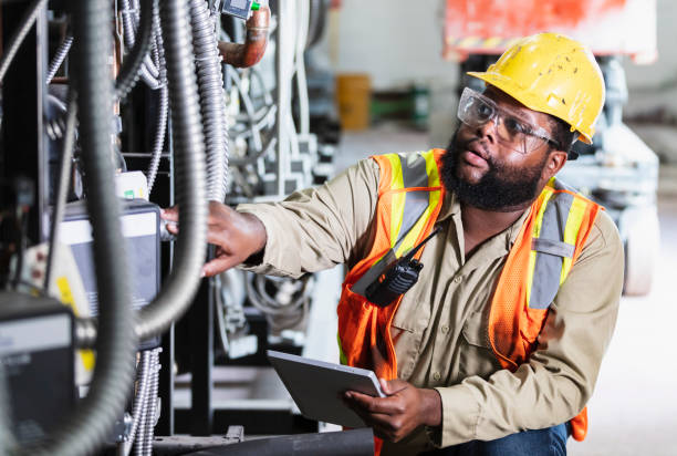 Best Affordable Emergency Electrician  in Hoschton, GA